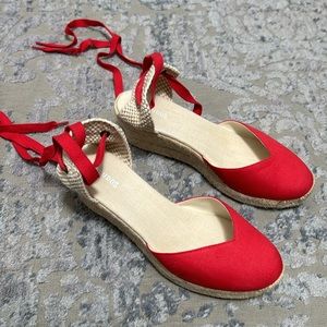 Soludos Lyon Wedge Espadrille in Cherry